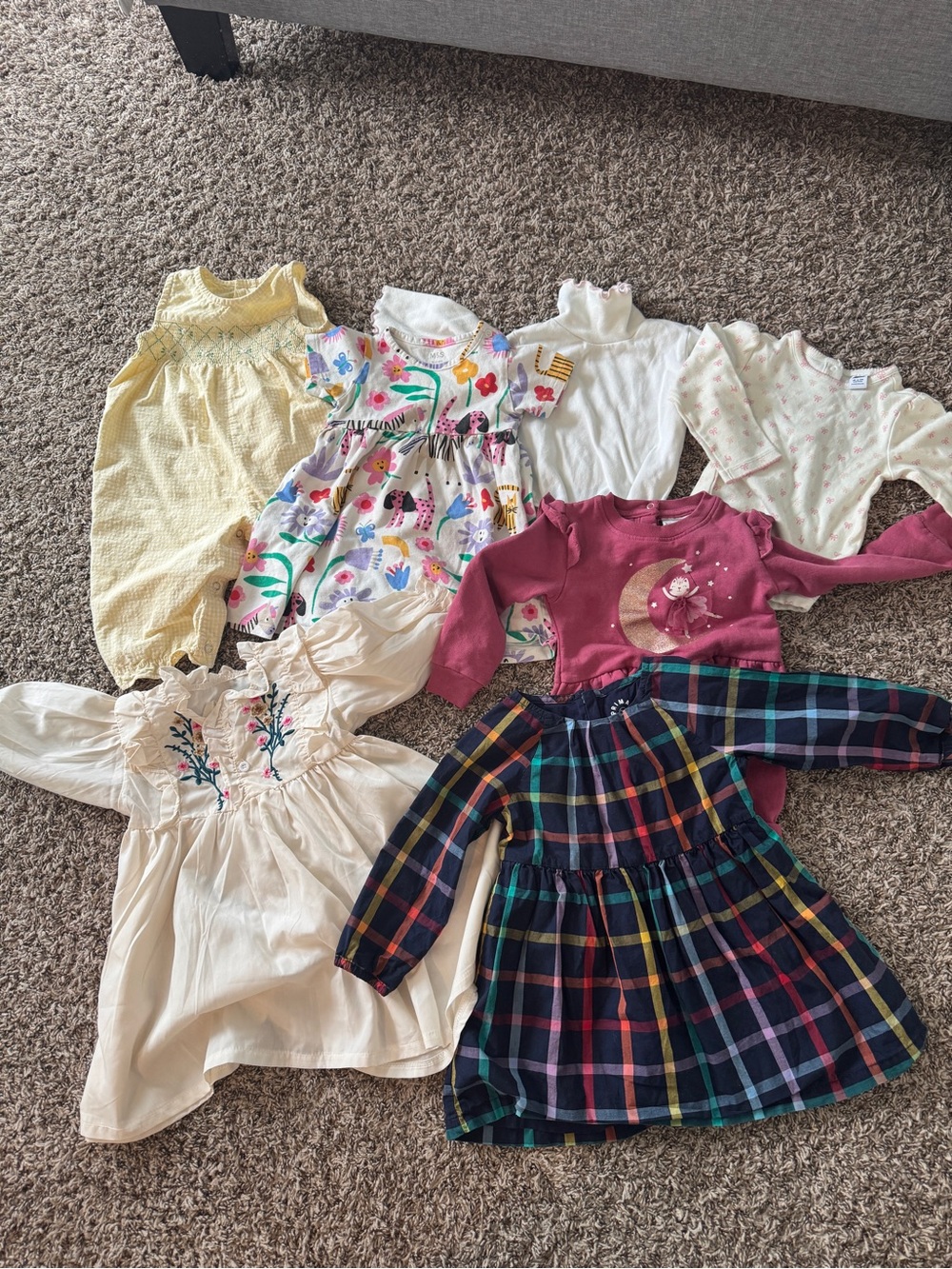 Bundle of 7 baby18M cotton dresses (Primary, Janie & Jack, Mark & Spencer)